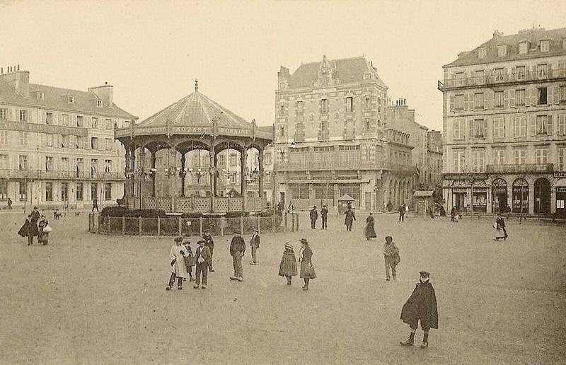 Kiosque à musique (N°1) - Place Alsace Lorraine